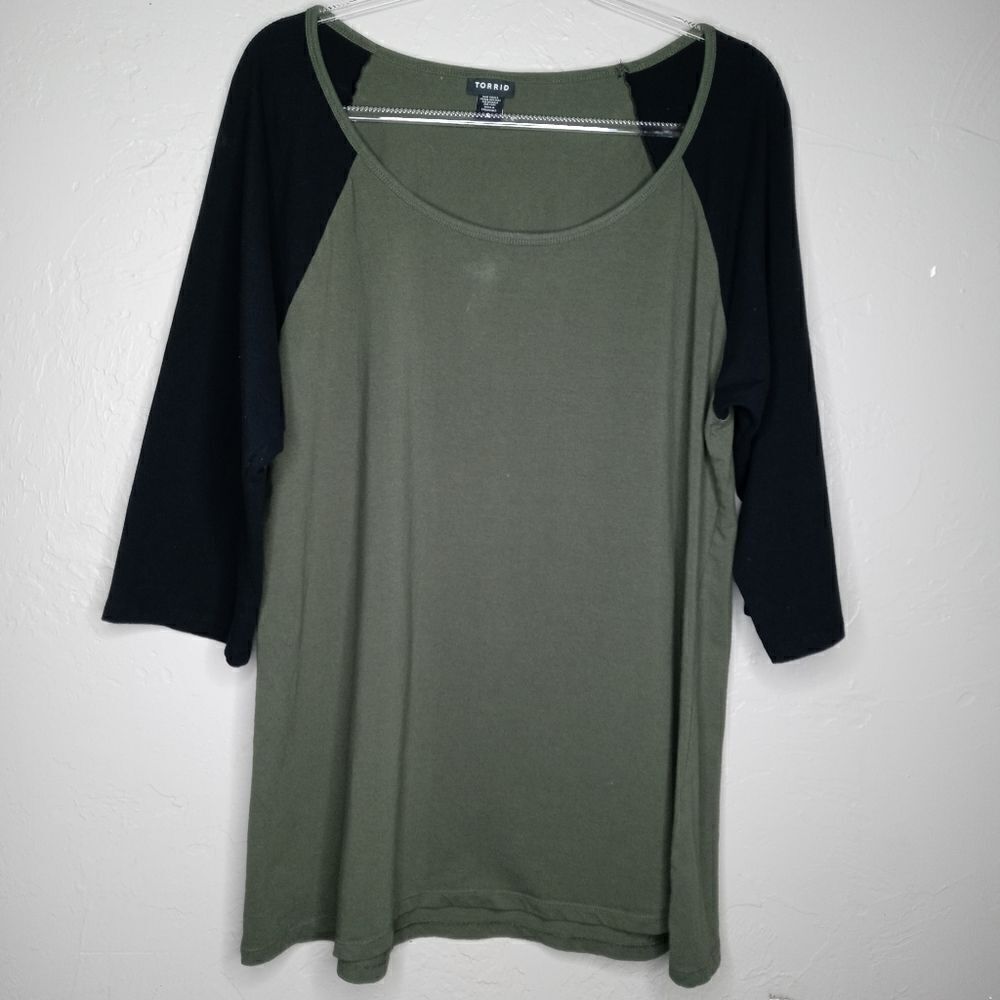 Torrid Green and Black Raglan Top